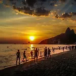 Ipanema Gallery Hostel